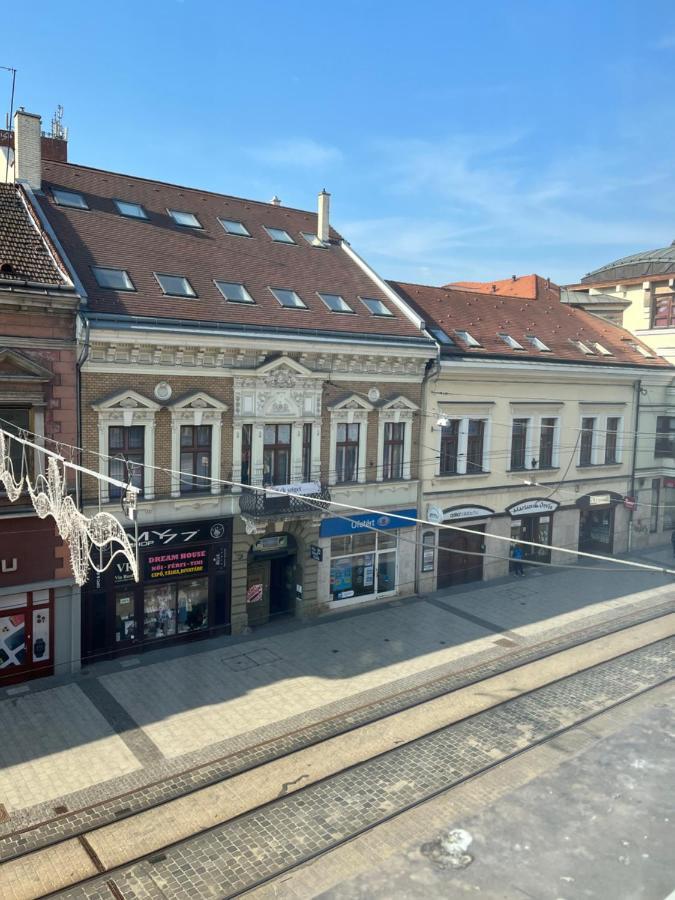 Szechenyi Apartman Мішкольц Екстер'єр фото