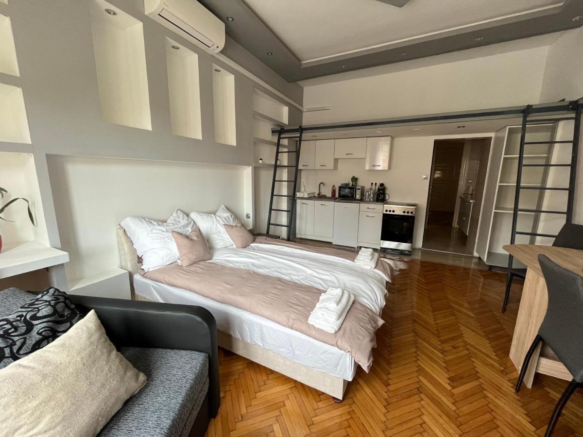 Szechenyi Apartman Мішкольц Екстер'єр фото